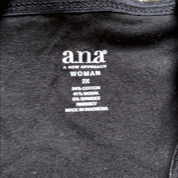 COPY - Black and white camisole - Picture 3 of 3